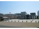 行田市立図書館(図書館)まで980m パストラル　山（行田市佐間）