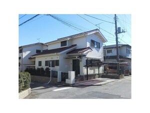 熊谷市万吉戸建て（572-232）