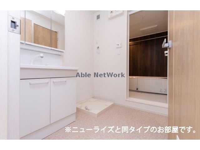  カーサエスクランⅢ（熊谷市妻沼）