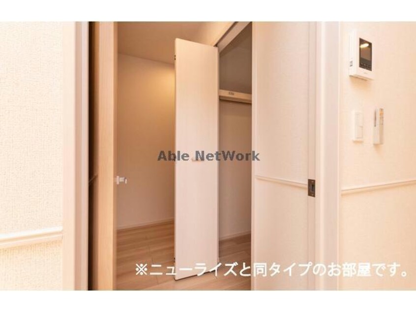  ロイヤル　信濃　Ａ（行田市棚田町）