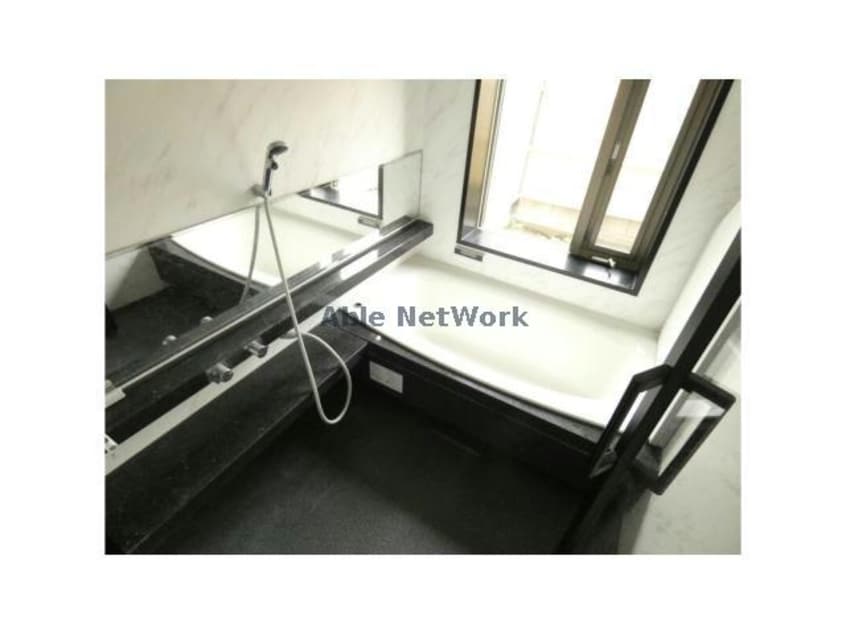  熊谷貸家（熊谷市新島）