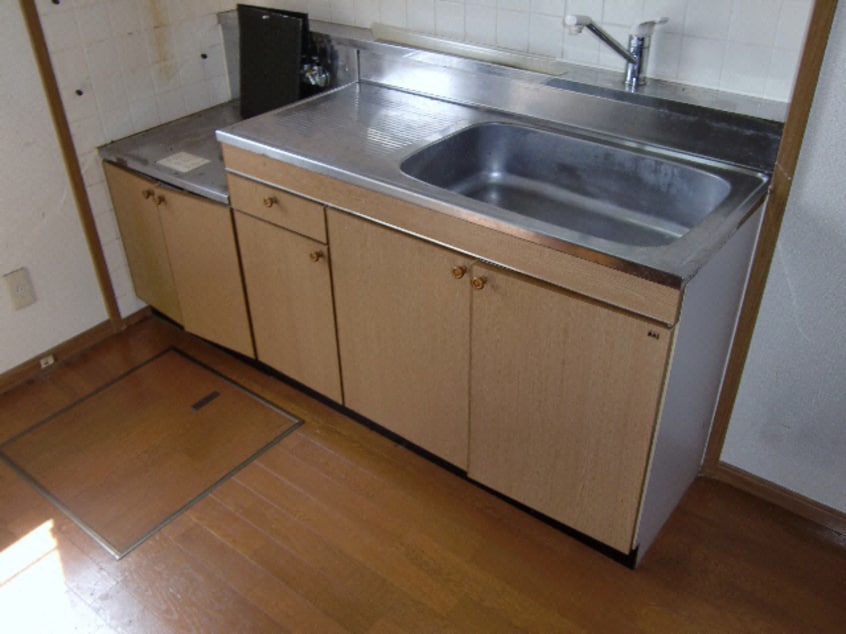  クレストール鈴鹿