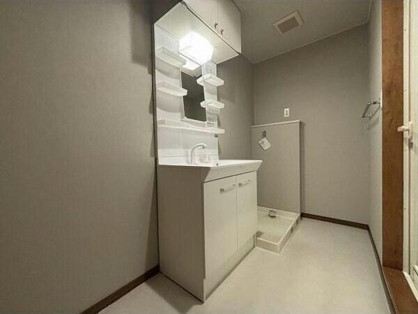  シーズンコート稲沢