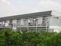 シティハイツ服部