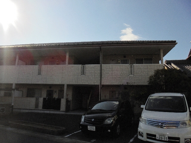  エメラルド・グリーン