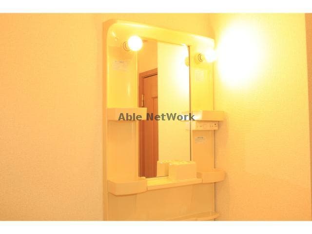  サニースクエア