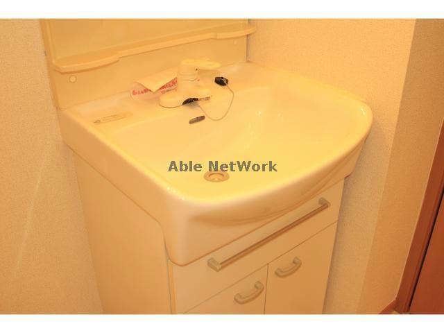  サニースクエア