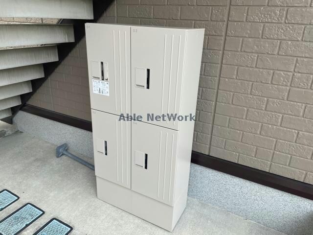  サン・イースト