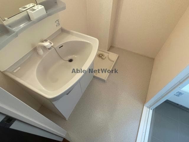  サン・イースト