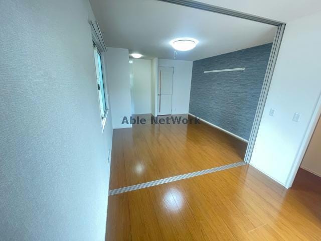  サン・イースト