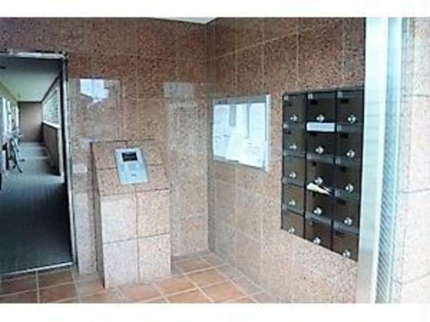  名鉄犬山線/西春駅 バス6分高田寺北下車:停歩7分 1階 築17年