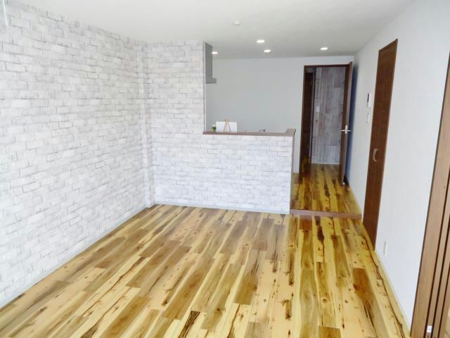  マンション雅　