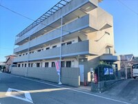 サングリーン
