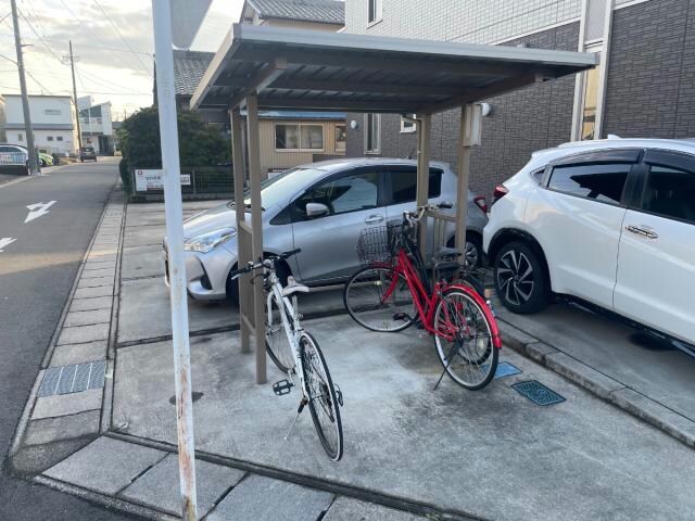  Ｌａ　ｃａｓａ　ｍｉａ　ｋｏｎｏｍｉｙａ　