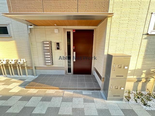 北（103・105・106号室側） プール　リアン