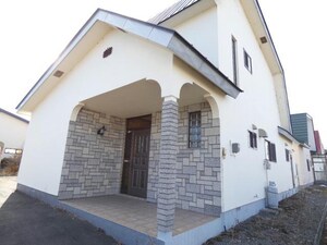 緑陽台仲区13-7貸家