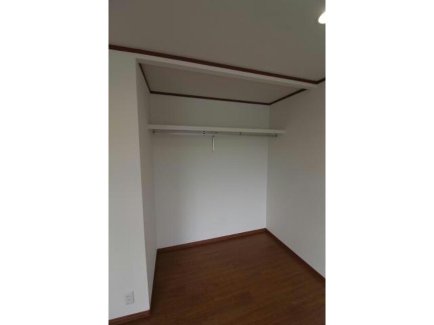  ハイツ赤大路Ａ棟