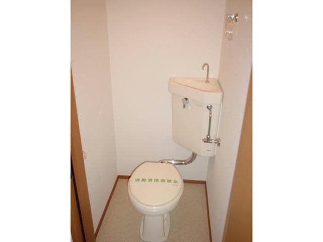  アビタシオン奈佐原Ａ