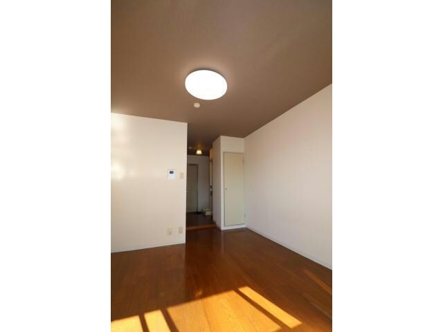  アネックス西村