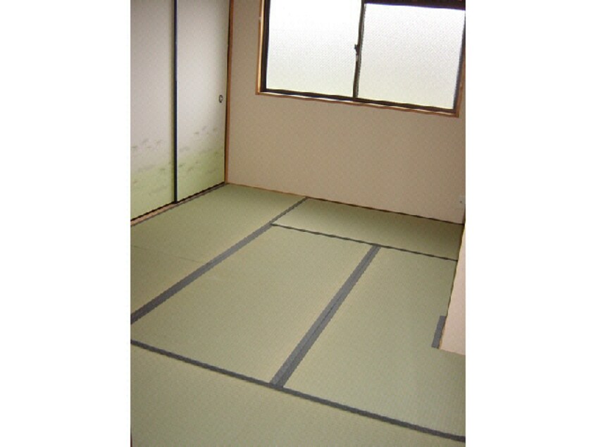  パレスミツワ２号館