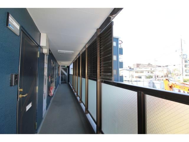 共用廊下 アラモード