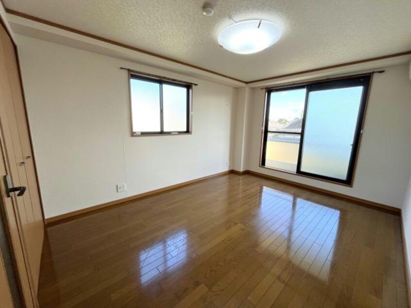  サンシード二番館