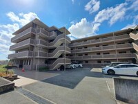 ラフォーレ南平台