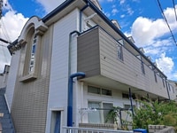 ビー・エスパース