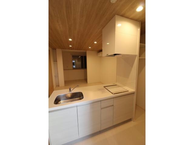  アヴァロン富田