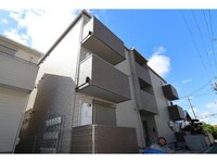 エテルナコート総持寺