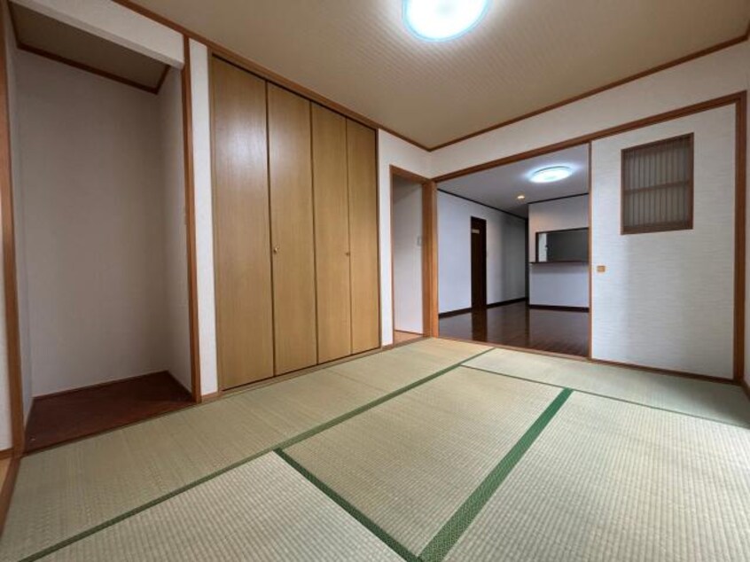  富田丘一戸建貸家