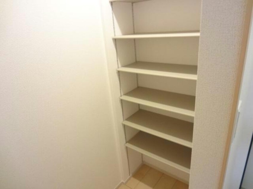  ヴィラ　サンリット