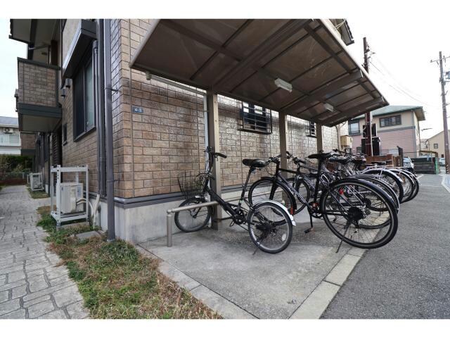 駐輪場 グランディール