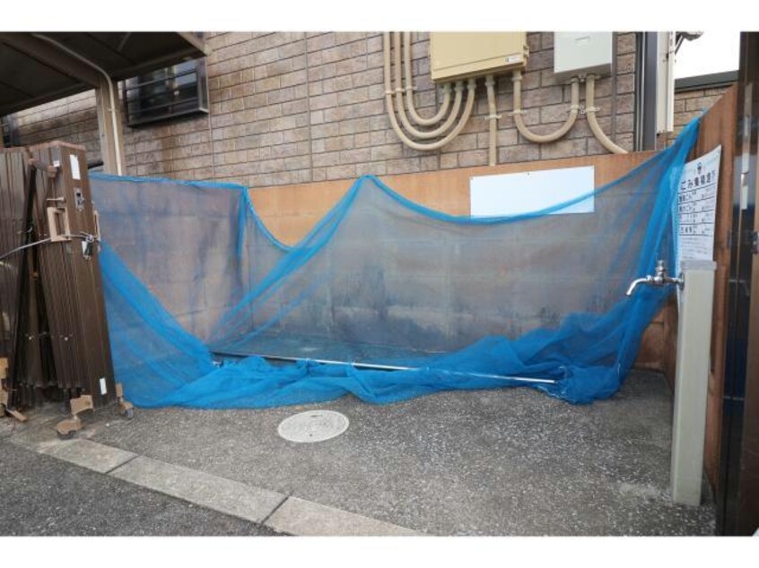 ゴミ置き場 グランディール