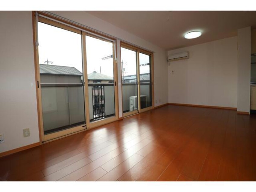 南向きで陽当たり良好 グランディール