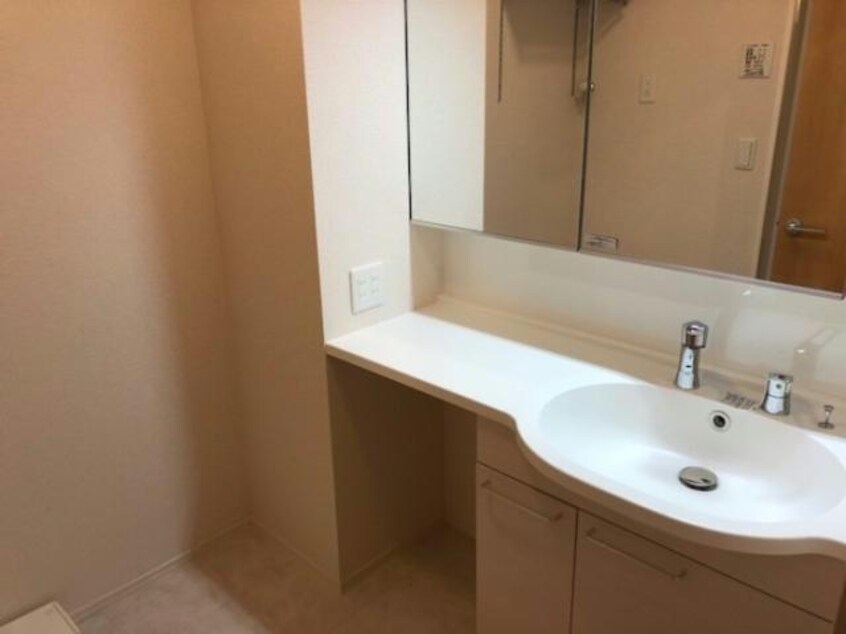  セリューアグレアブル