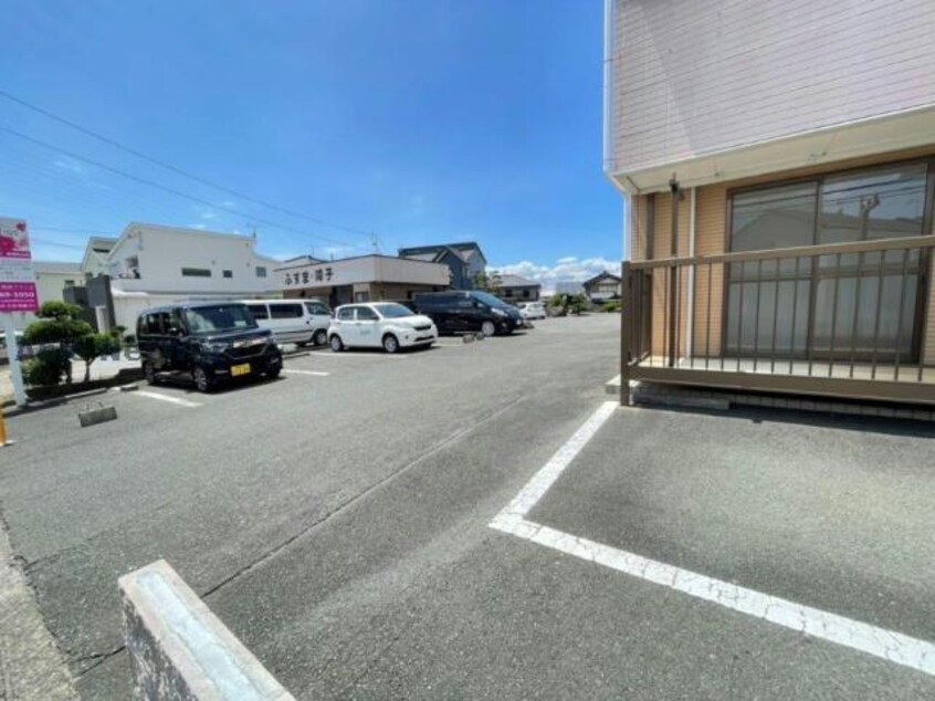  ウイングコート赤岩タウン