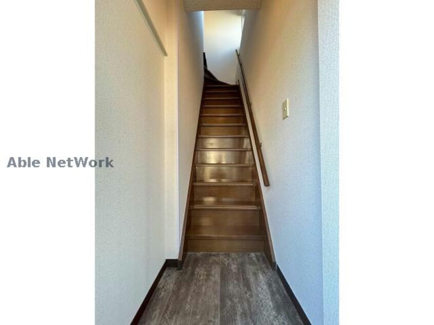  ウイングコート赤岩タウン