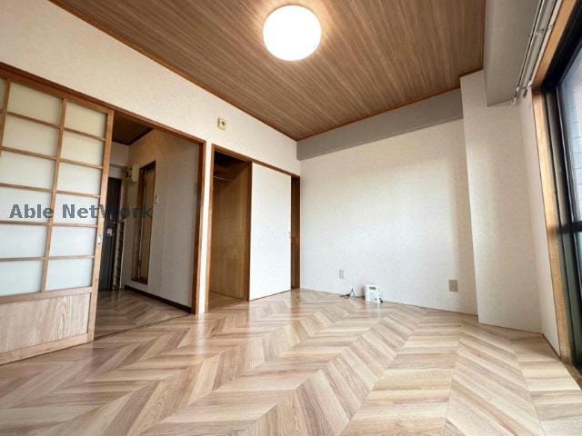  サンシャイン瓦町