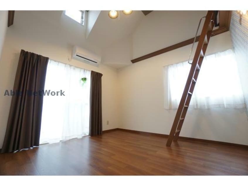 最上階角部屋 ガーデンコートAZUMADA