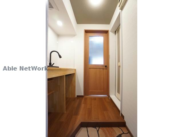 カフェのようなドア ガーデンコートAZUMADA