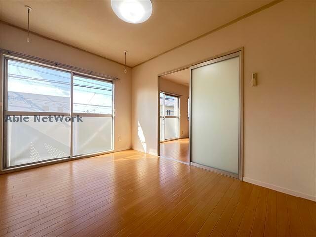  フレグランス牛川