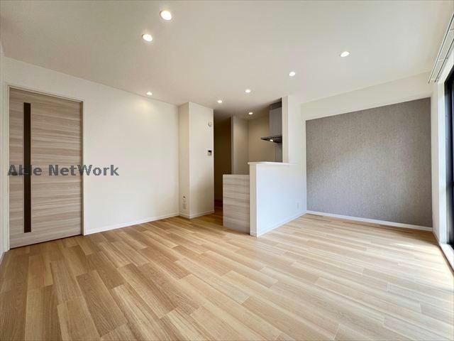  メリースクエアA・B・C