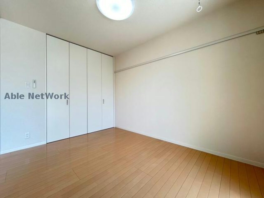  プレミアス向山