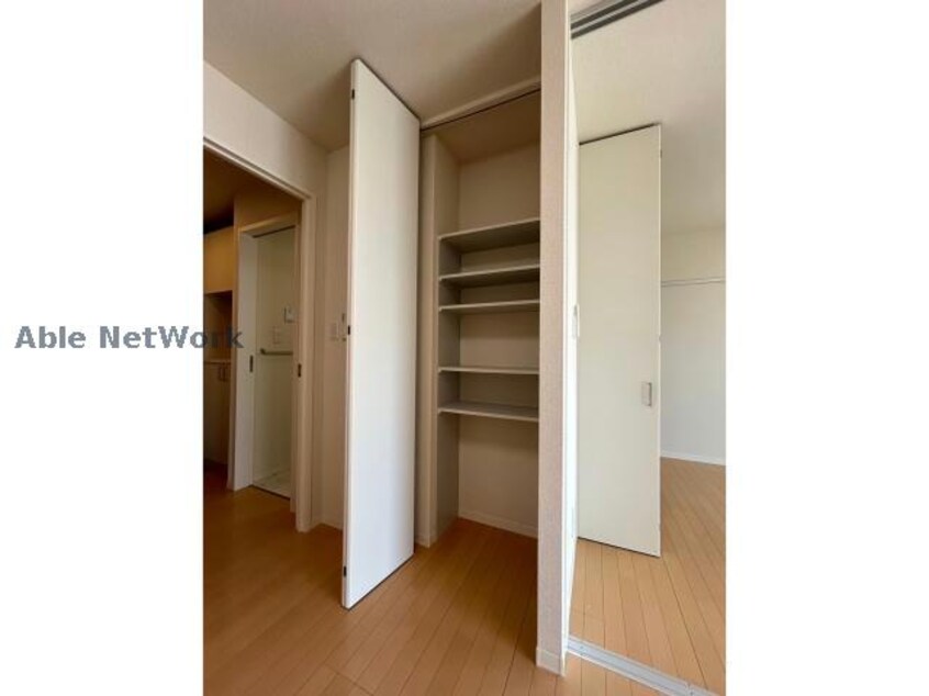  プレミアス向山