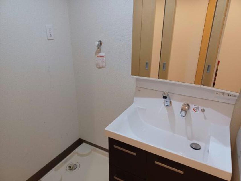 洗濯機置き場 グランドコートじっちゃく