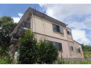 フェヴァリー川東