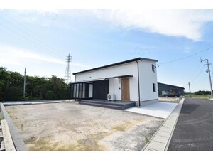 久保孝貸家（吾平町）２号棟
