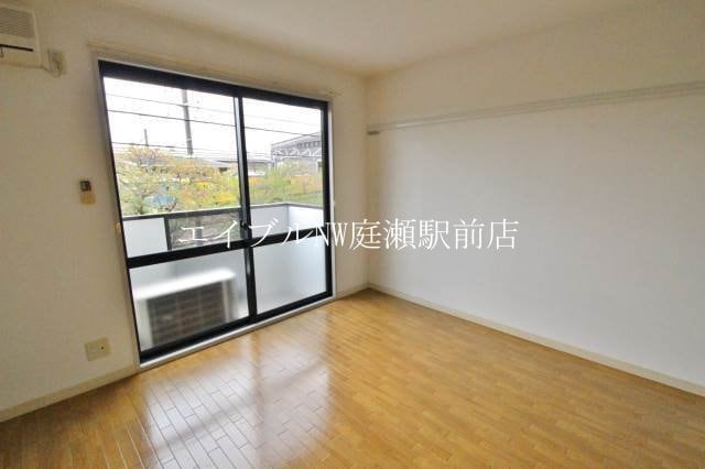 洋室 セフィラ北長瀬