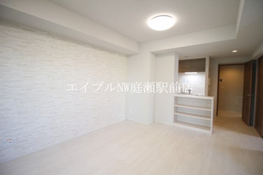  Shallow Garden　A棟